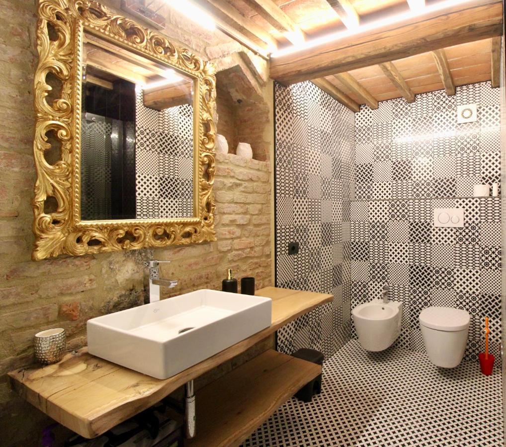 Luxury Suite Apartment Angiolieri سيينا المظهر الخارجي الصورة